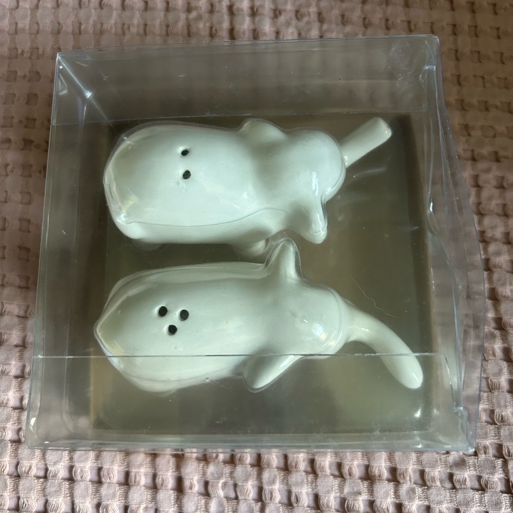 American Atelier white elephant salt and pepper shakers